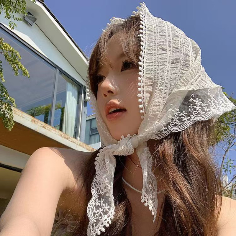 Francuski szykowny Alice biały – Travel Accessories Aesthetic recenzja i cena